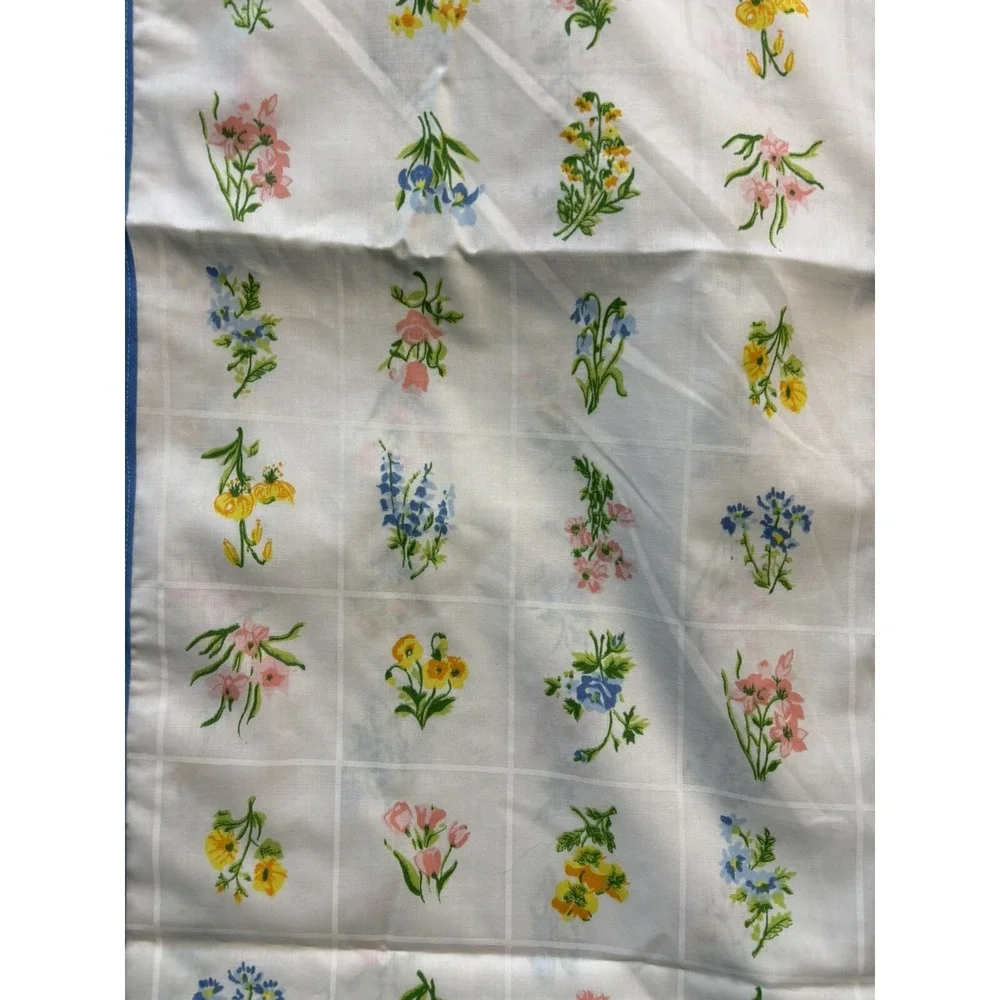 Utica Floral Double Flat Sheet 81